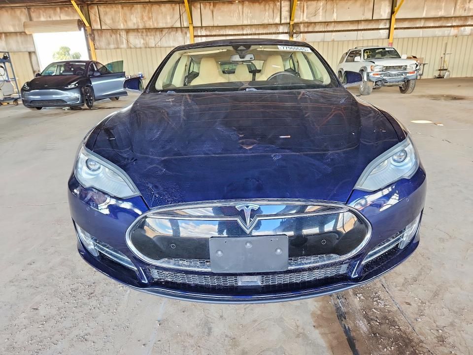 2015 Tesla Model s 85