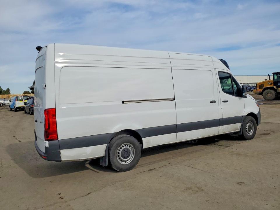 2025 Mercedes-Benz Sprinter 2500 Delivery Van