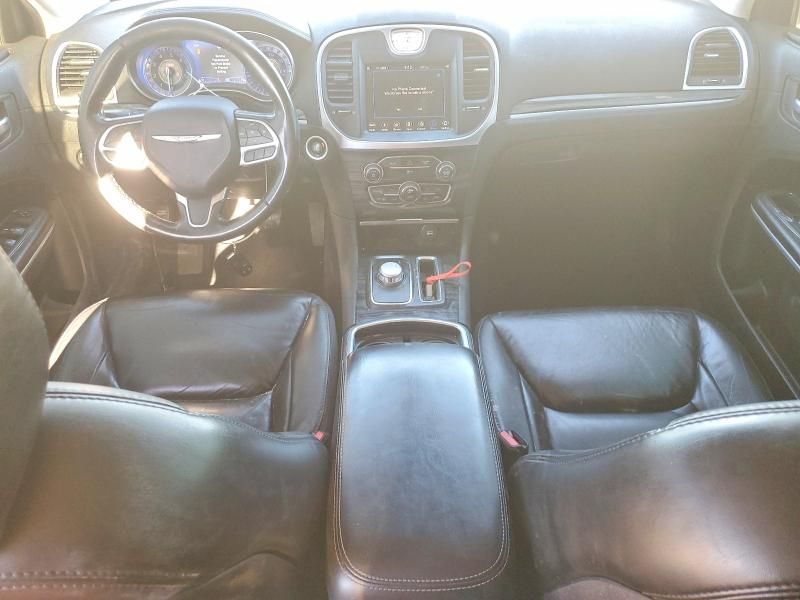 2019 Chrysler 300 Touring