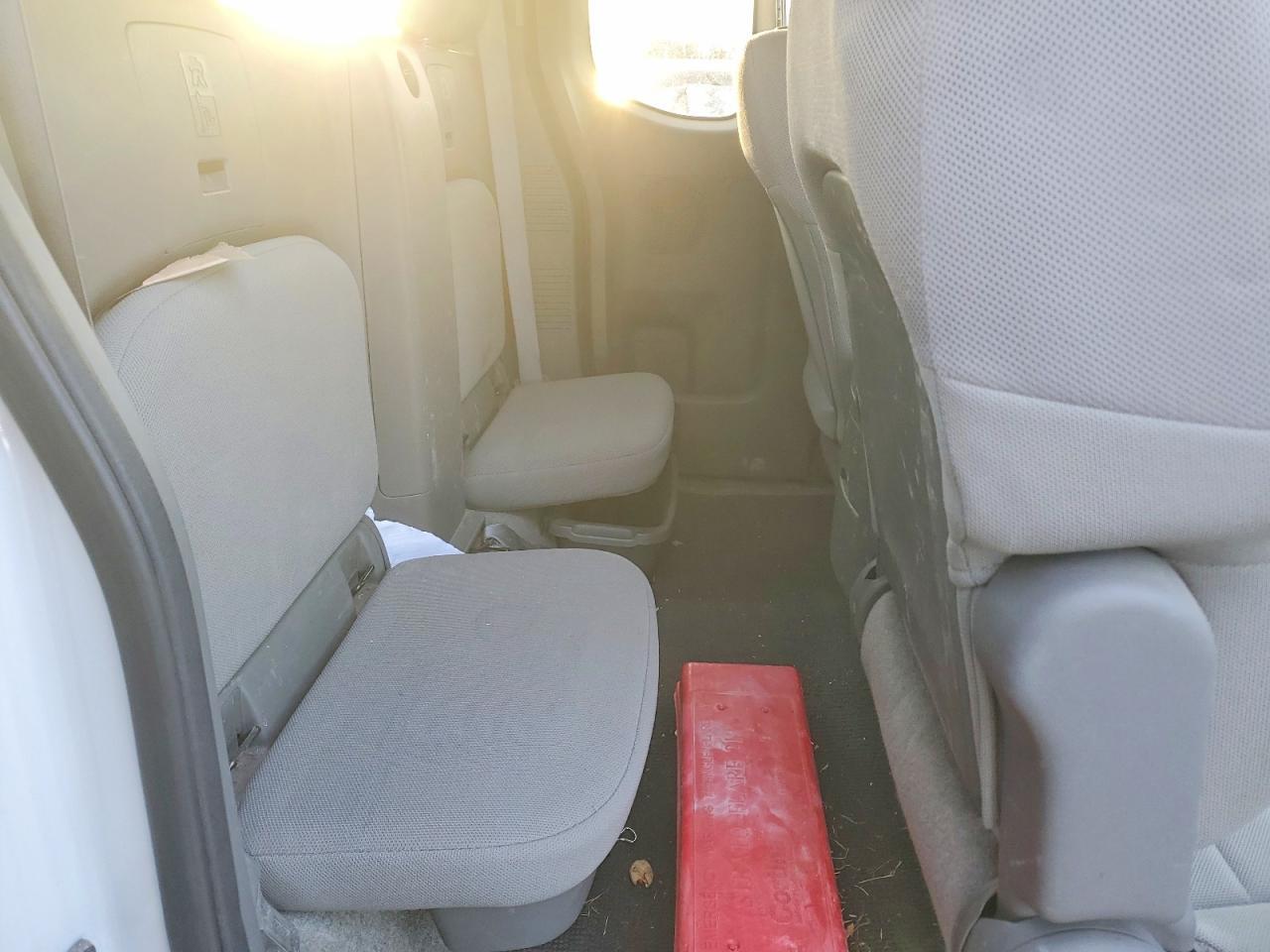 2012 Nissan Frontier S