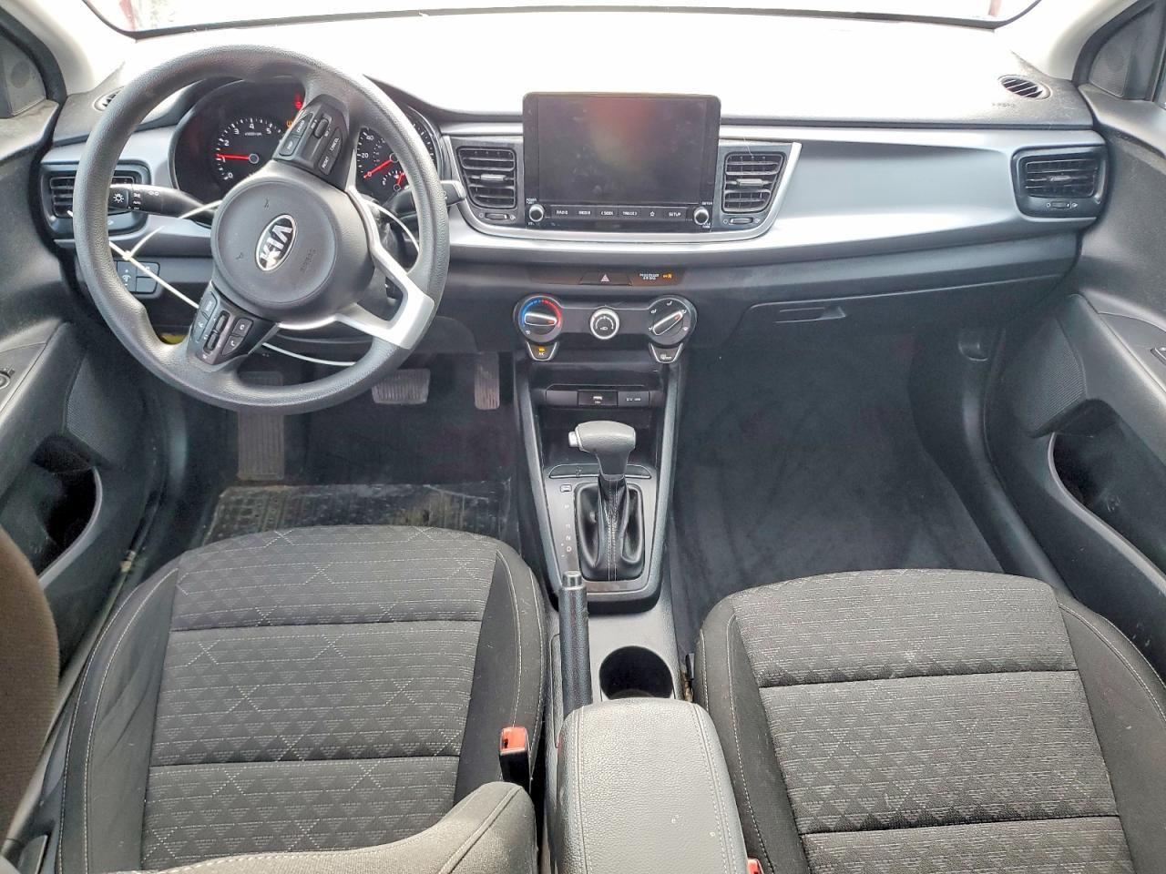 2021 KIA Rio lx