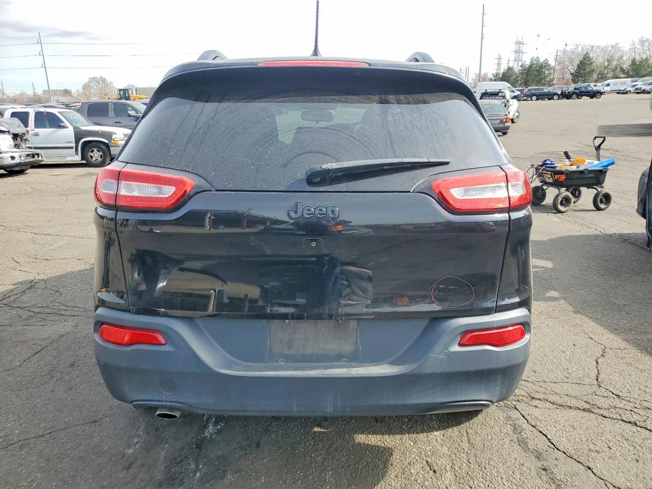 2017 Jeep Cherokee Sport