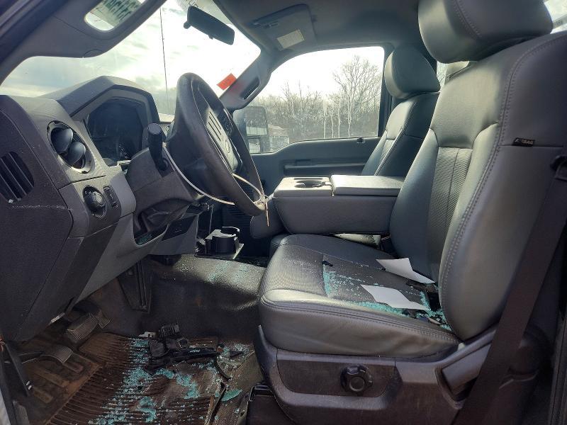 2011 Ford F350 Super Duty Flatbed Truck