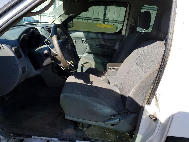 2002 Nissan Frontier Standard