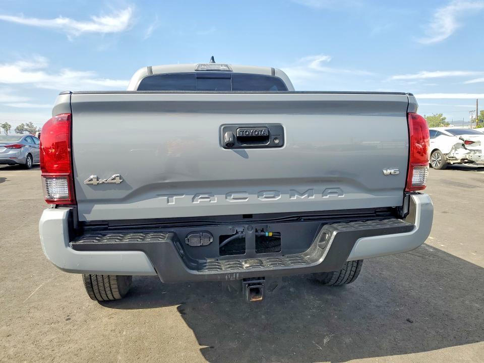 2020 Toyota Tacoma SR5 V6