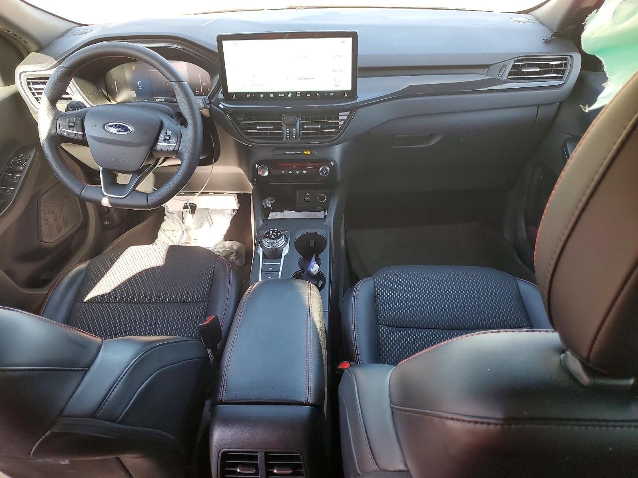 2024 Ford Escape st Line