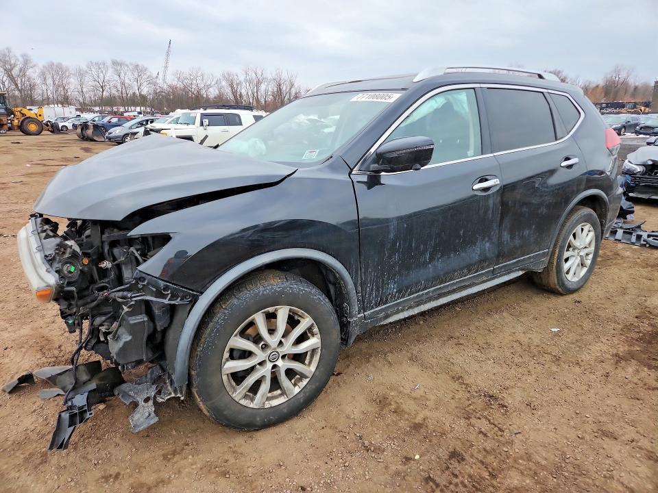 2018 Niss Rogue sv