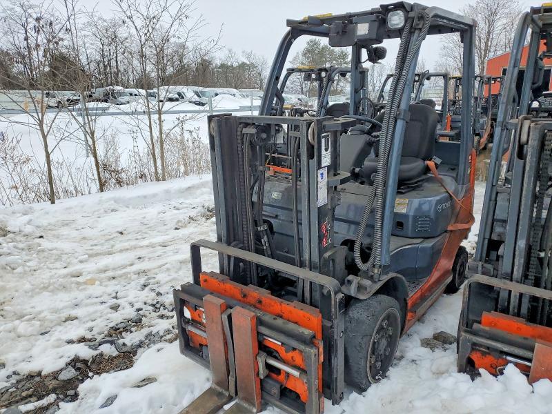 2014 Toyt Forklift-Forklift