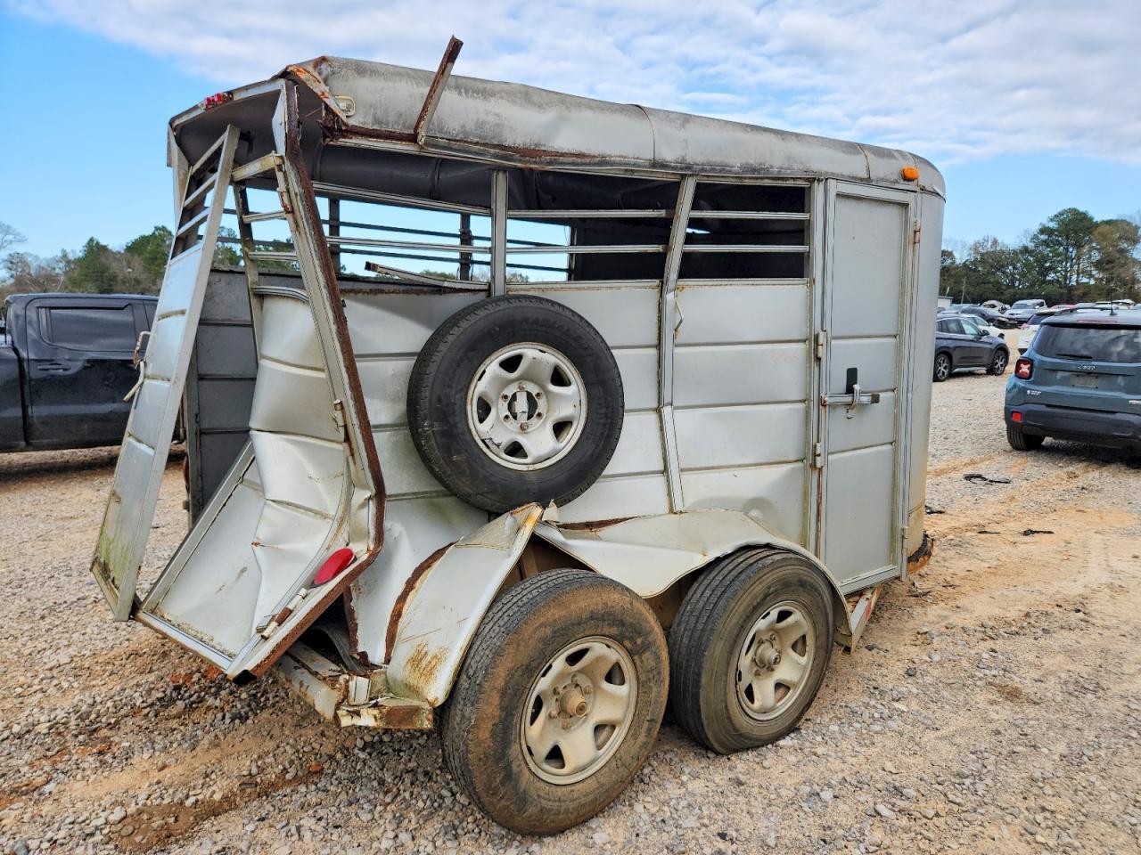 2017 Calico 2017 Caef Unknown-Livestock Trailer
