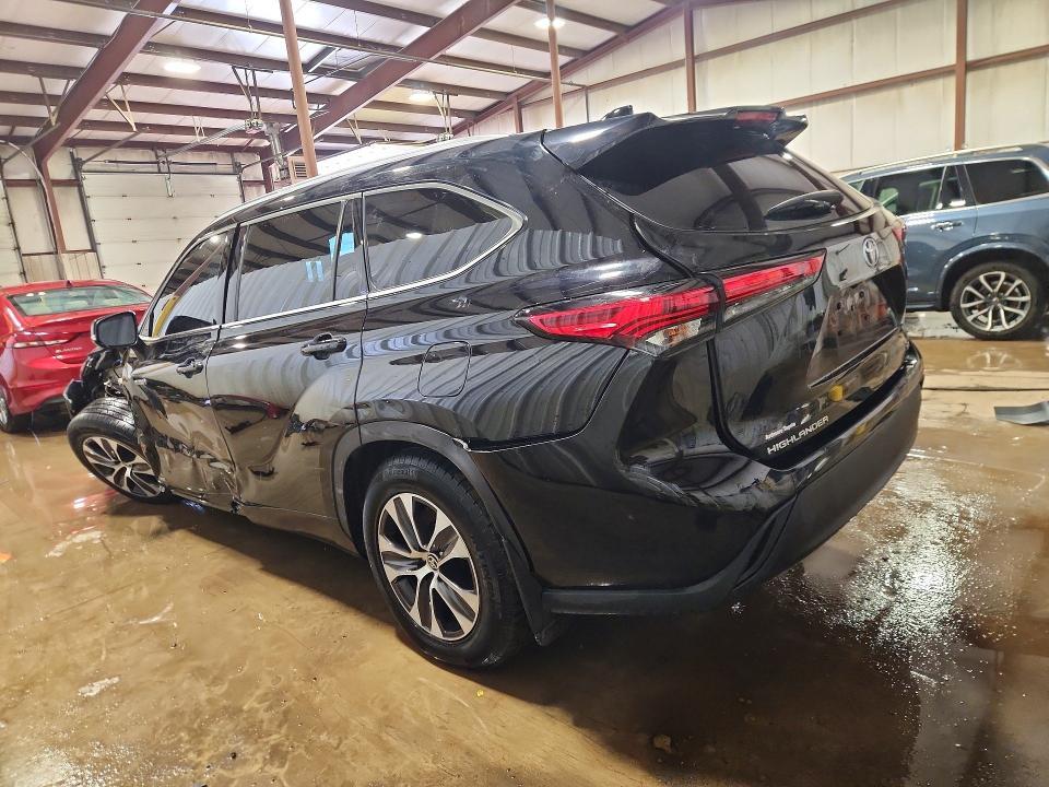 2021 Toyota Highlander Hybrid xle