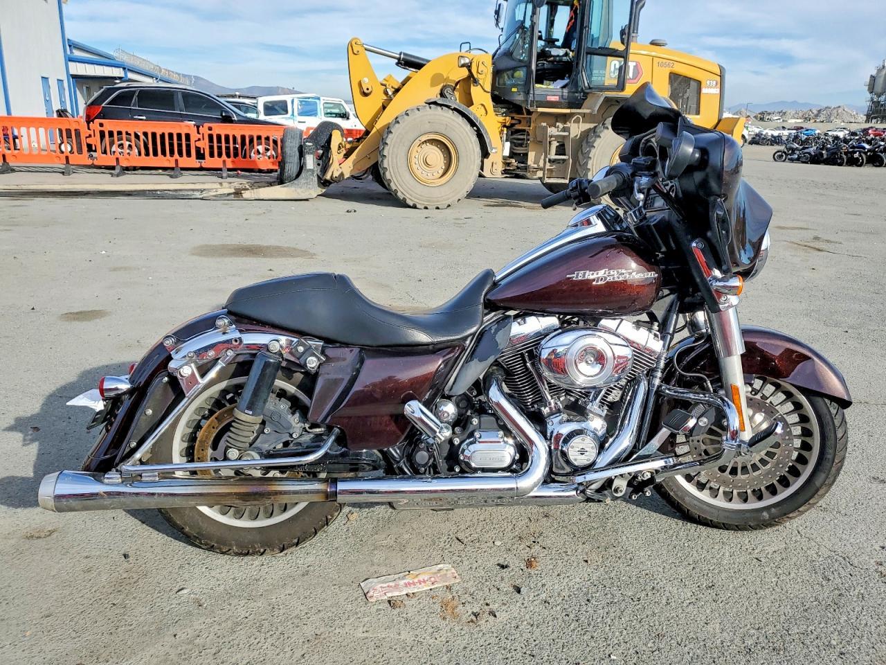 2011 Harley-Davidson Flhx