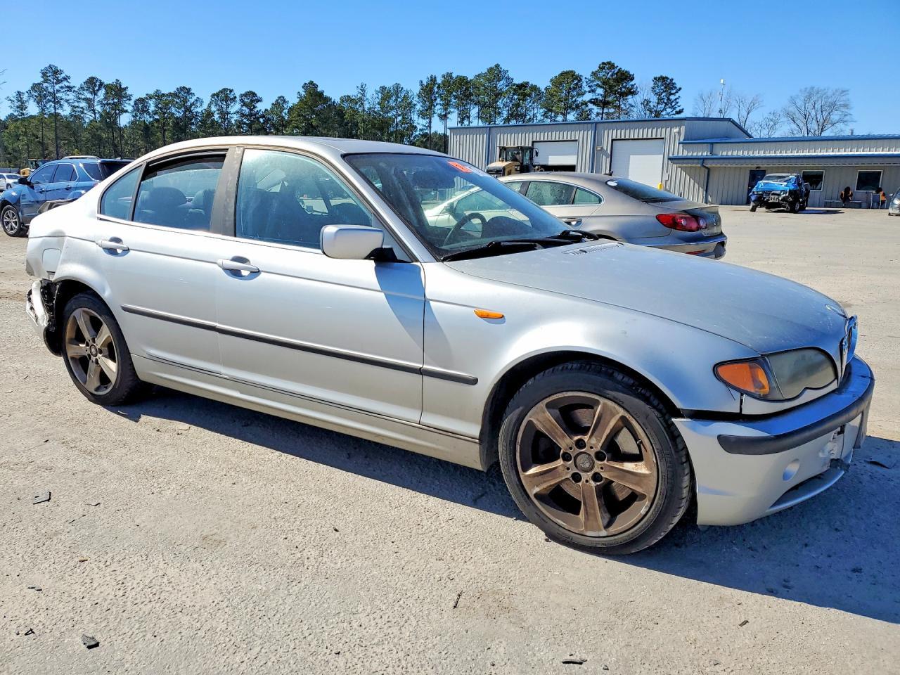 2004 BMW 330 xi