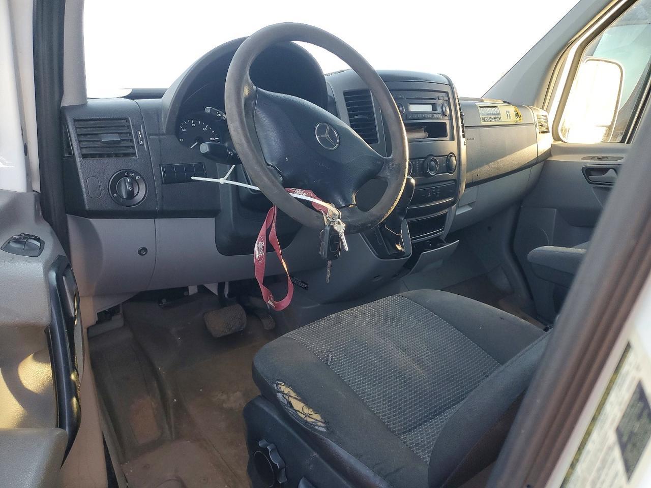 2011 Mercedes-Benz Sprinter 2500