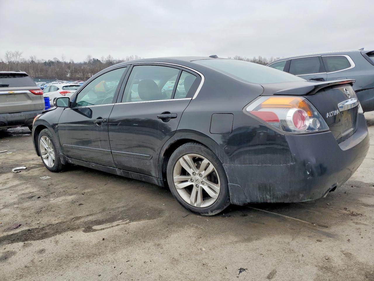 2012 Nissan Altima sr