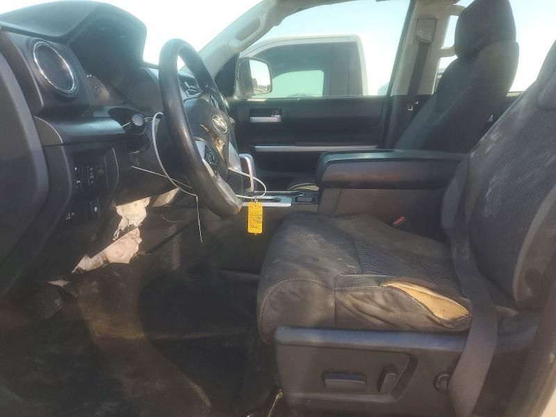 2016 Toyota Tundra Crewmax SR5