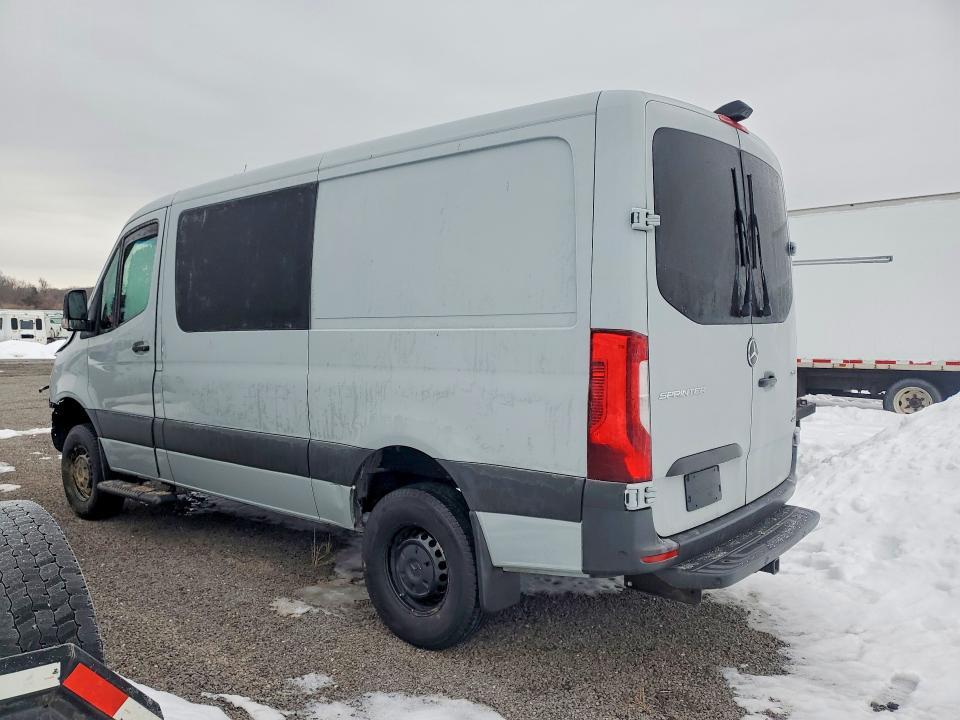 2022 Mercedes-Benz 2022 Mercedes Benz Sprinter 2500 Delivery van