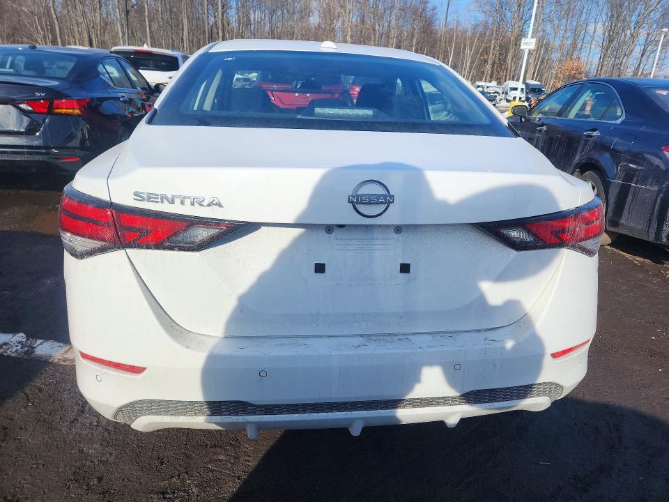 2025 Nissan Sentra sv