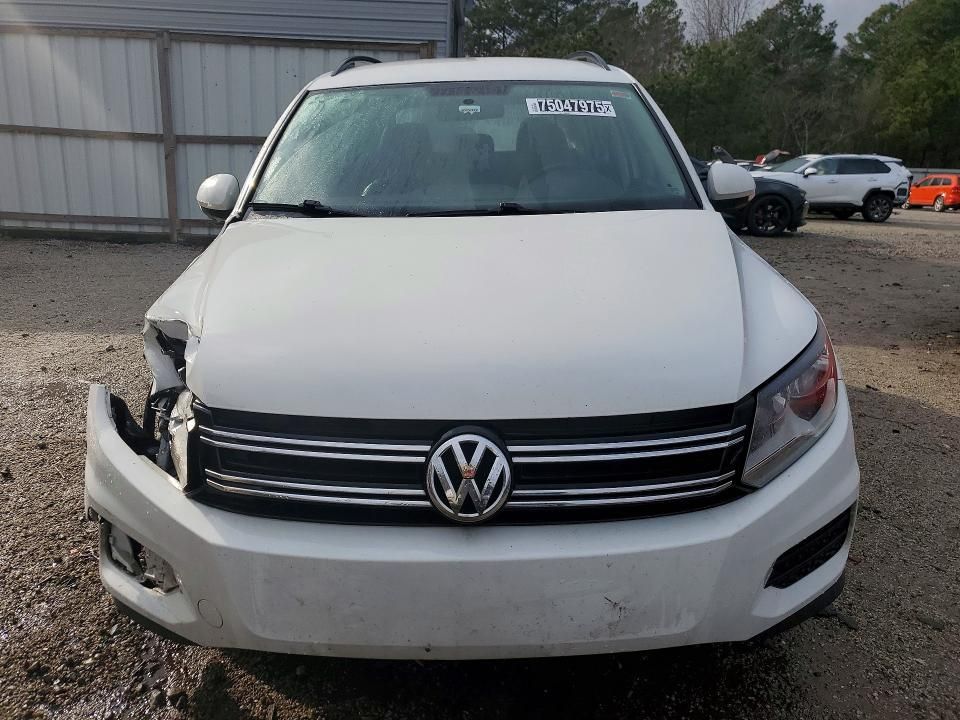 2015 Volkswagen Tiguan s