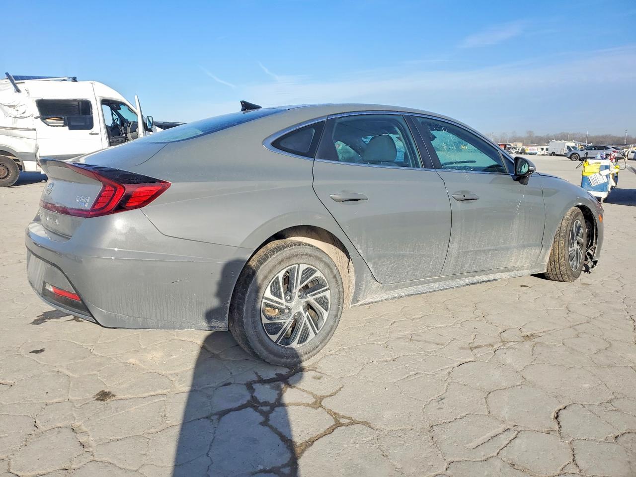 2022 Hyundai Sonata Hybrid