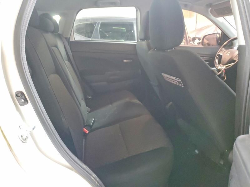 2016 Mitsubishi Outlander Sport es