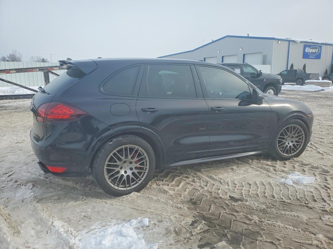2014 Porsche Cayenne gts