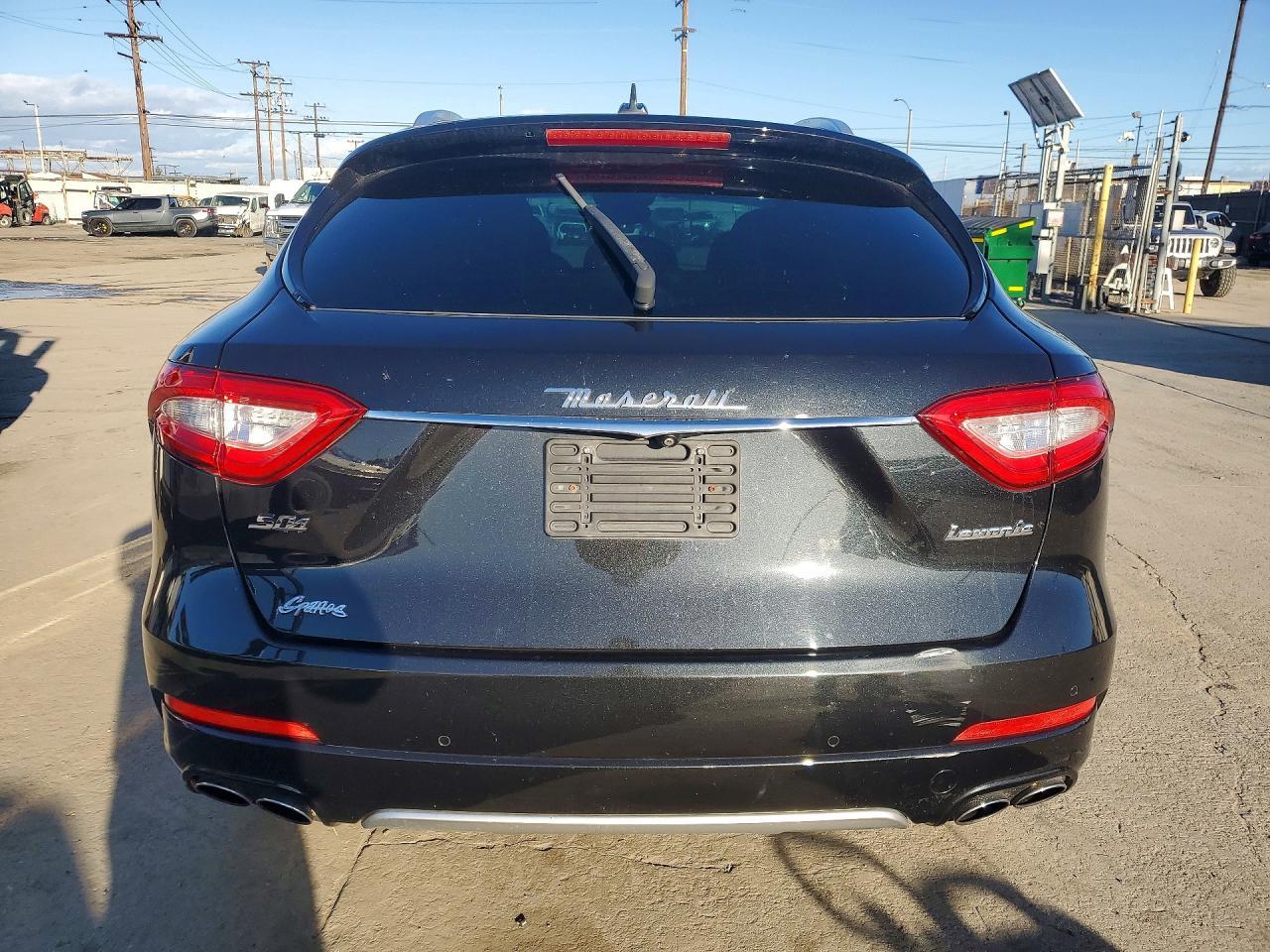 2018 Maserati Levante s Luxury