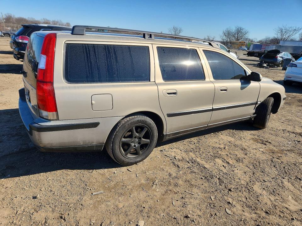 2002 Volvo V70