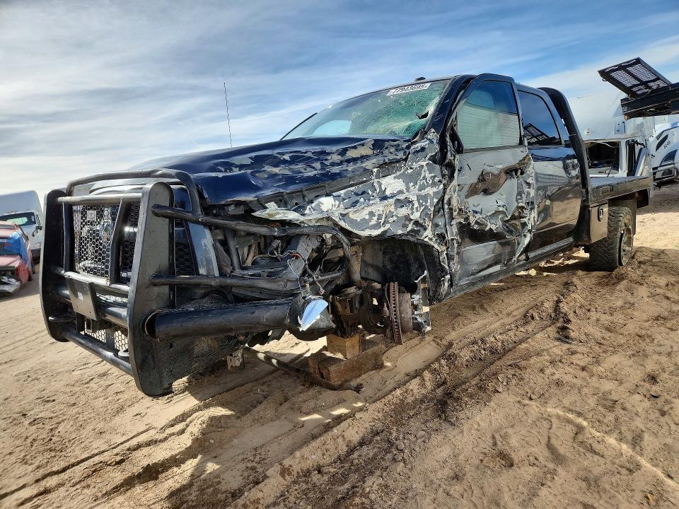 2014 Dodge RAM 2500 Flatbed Truck