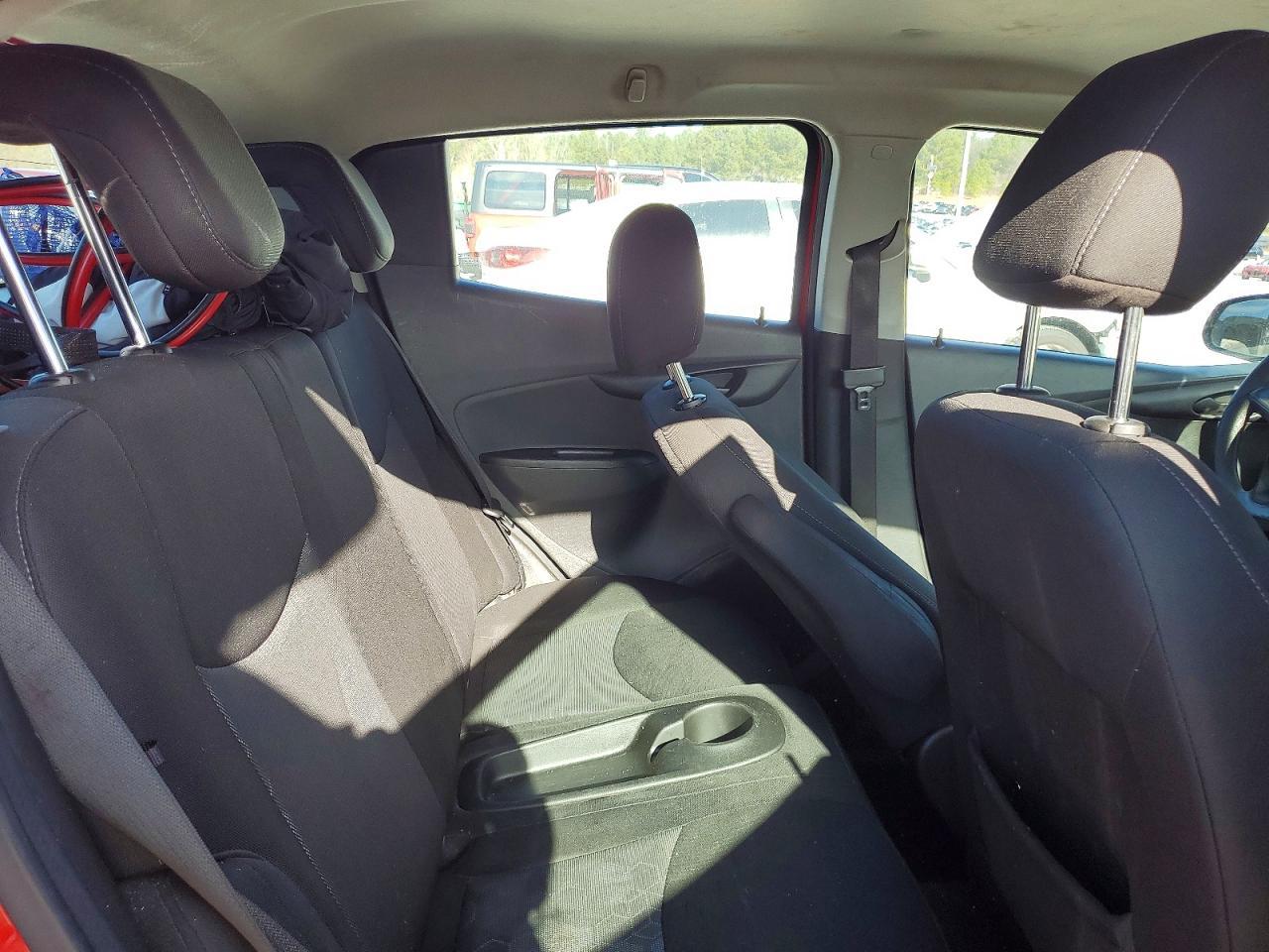 2016 Chevrolet Spark ls