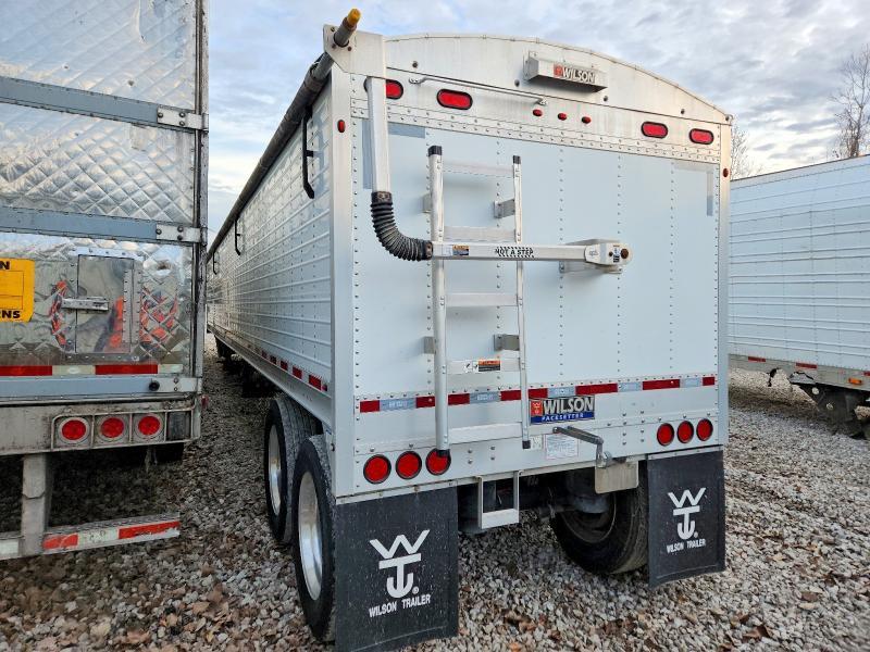 2019 Wilson Grain Trailer