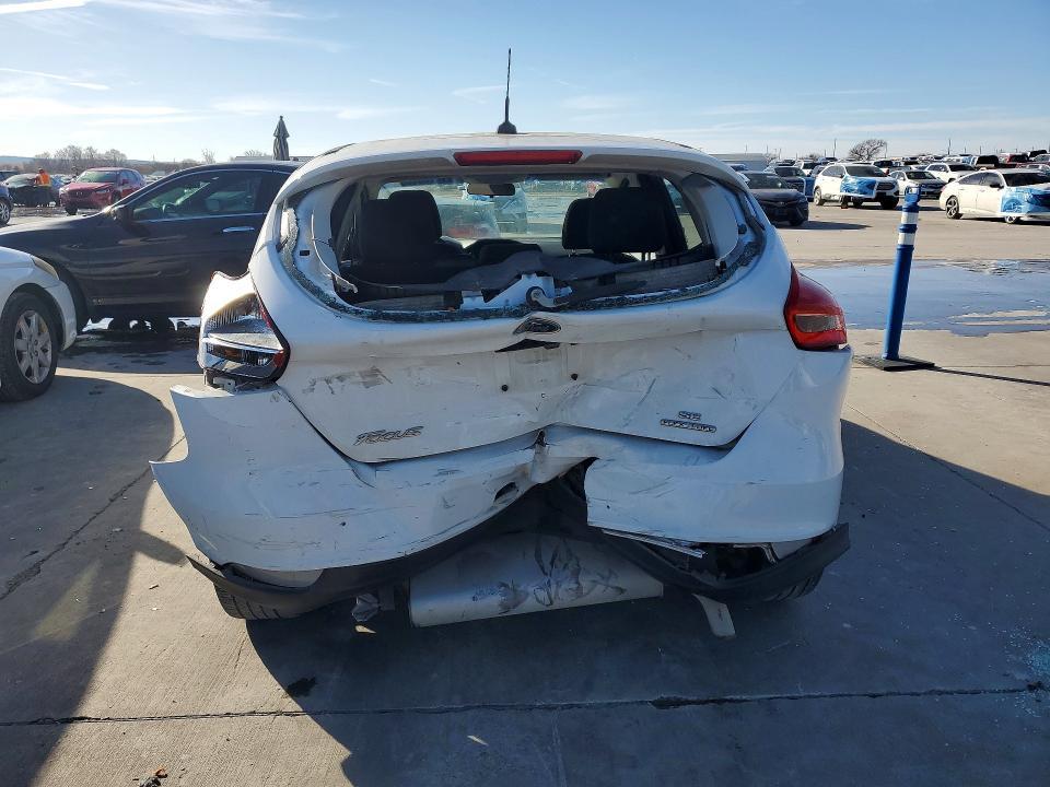 2016 Ford Focus se