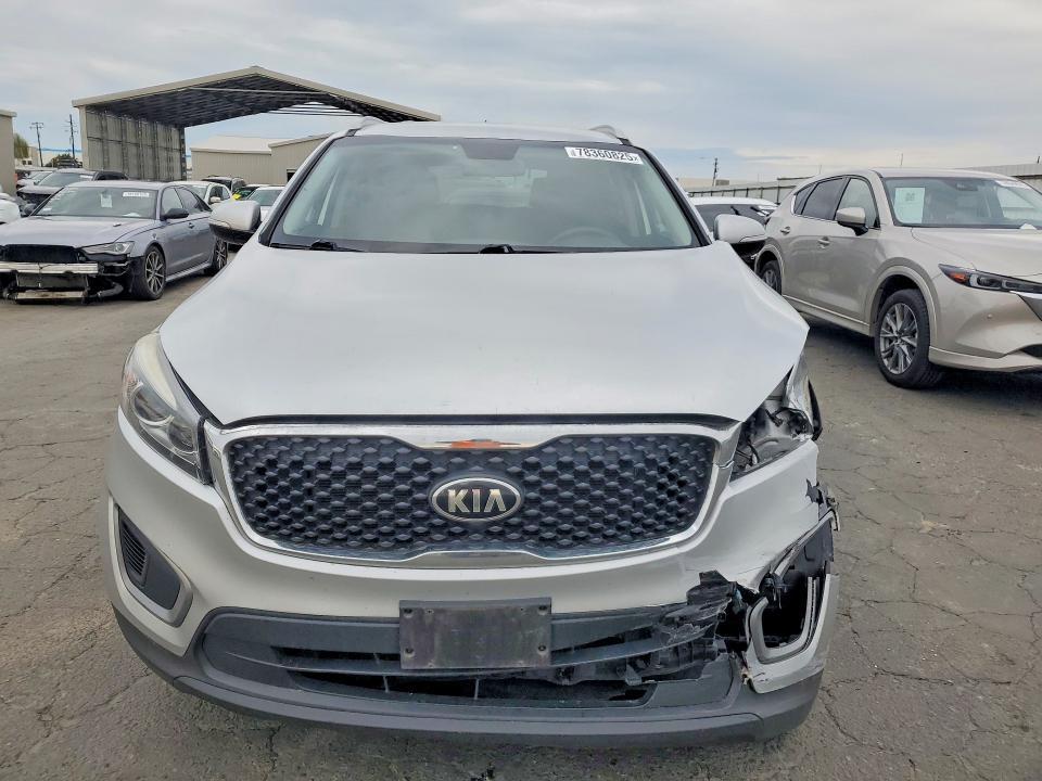 2017 KIA Sorento lx
