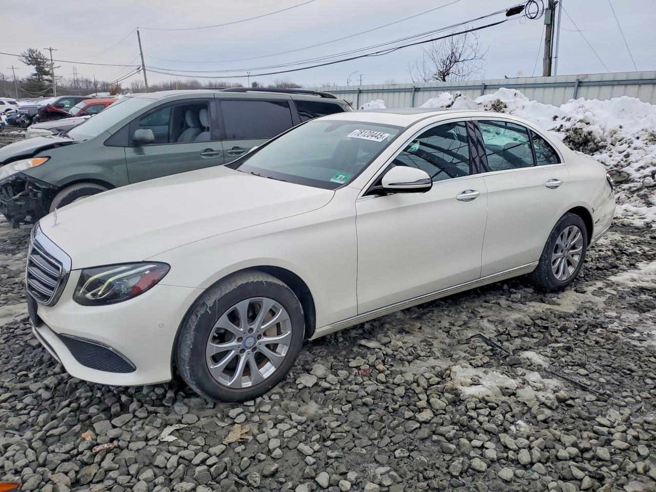 2017 Mercedes-Benz E 300 4matic