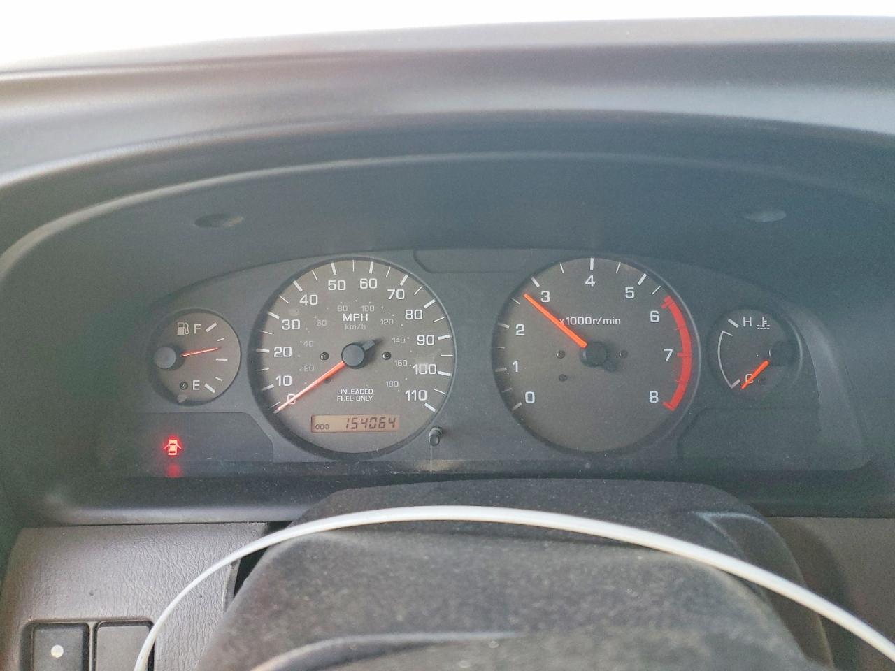 2000 Nissan Frontier XE