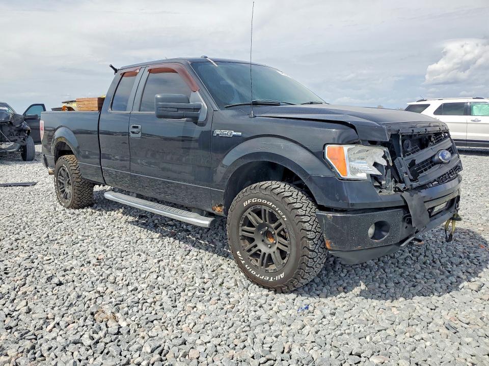 2013 Ford F150 Super cab