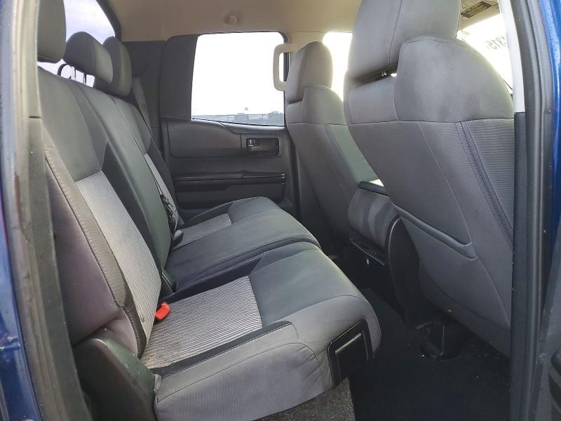2015 Toyota Tundra Double cab sr