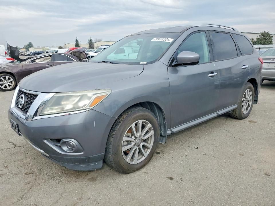 2015 Nissan Pathfinder s