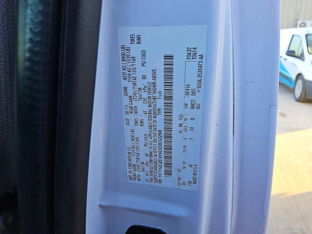 2013 Ford Econoline E250 van