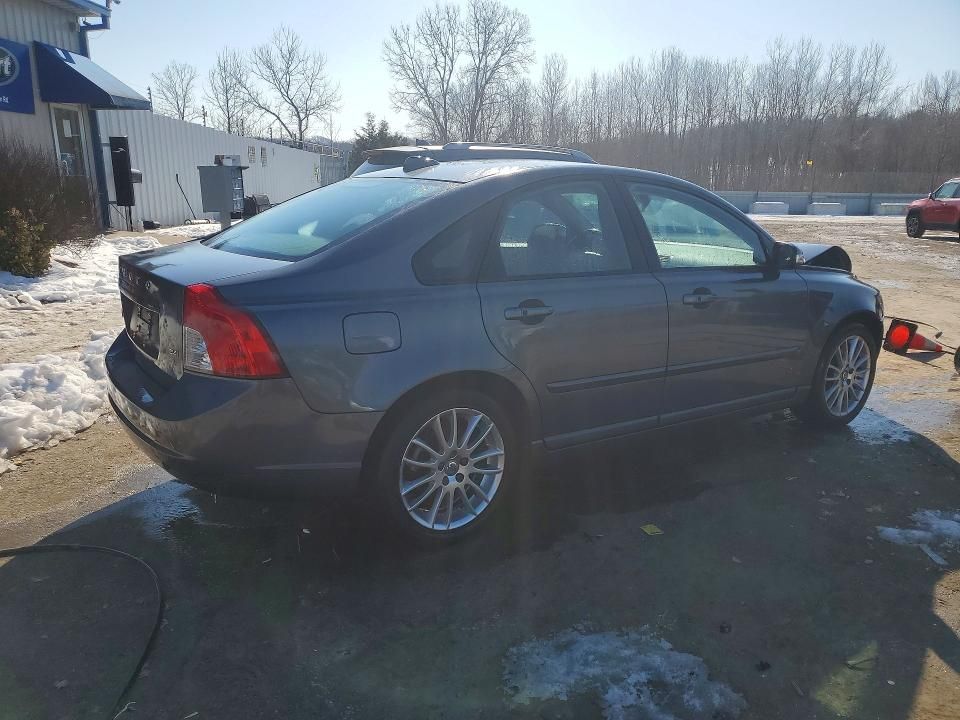 2010 Volvo S40 2.4i
