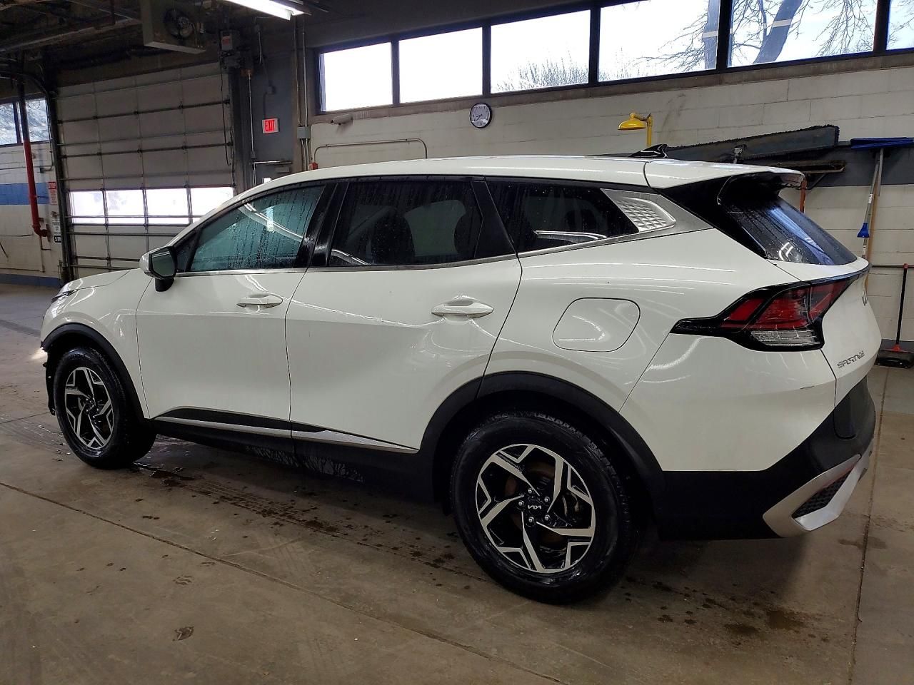2023 KIA Sportage lx