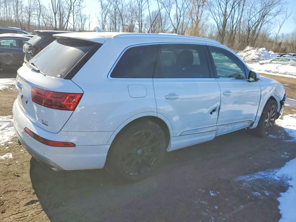 2017 Audi Q7 Premium Plus