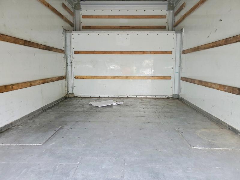2006 Ford E450 Delivery Truck