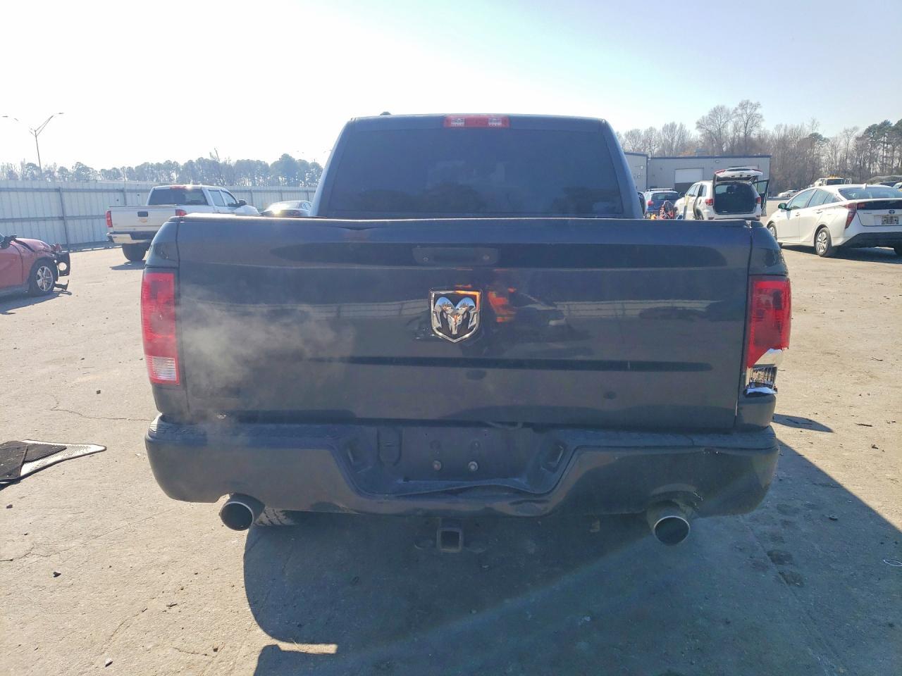 2015 Dodge Ram 1500 st