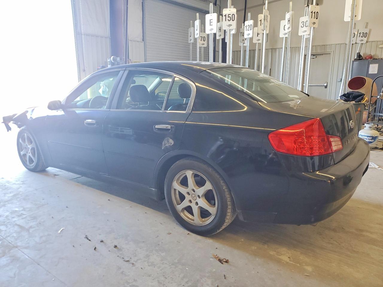 2003 Infiniti G35 Base