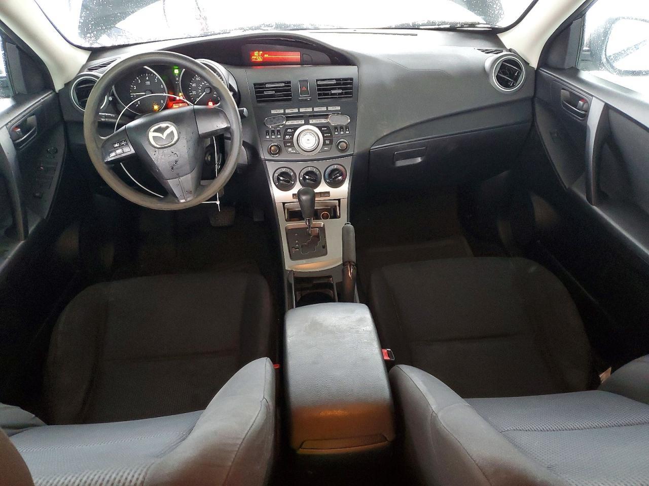 2010 Mazda 3 I