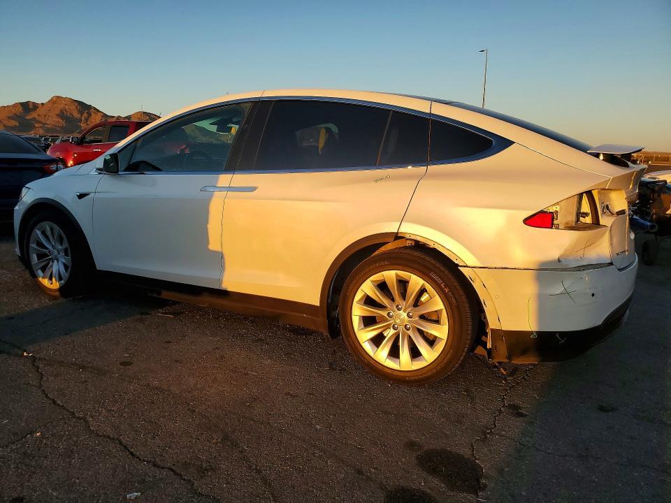 2017 Tesla Model x