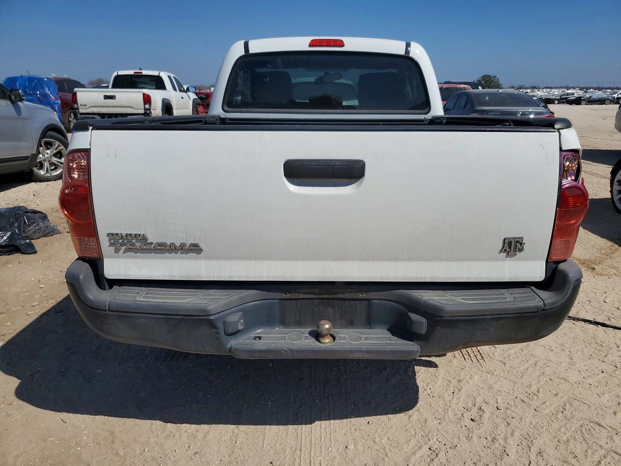 2014 Toyota Tacoma Base