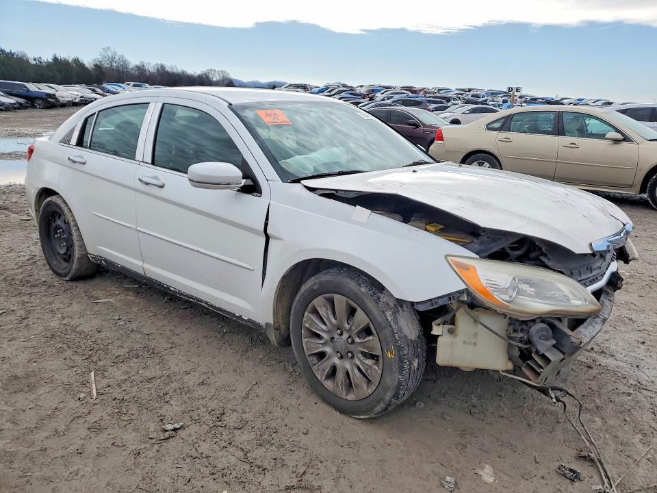 2012 Chrysler 200 lx