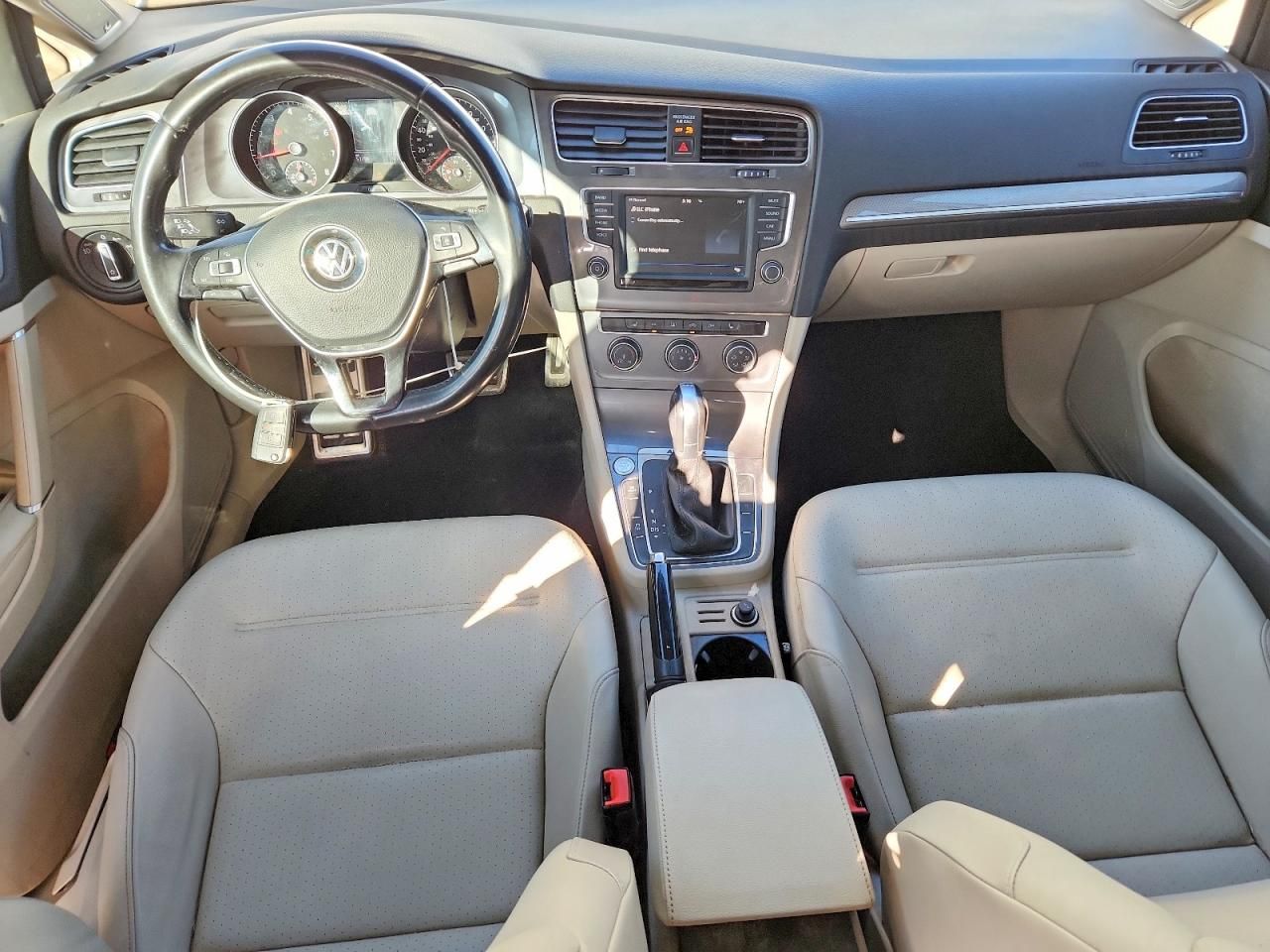 2017 Volkswagen Golf Alltrack s