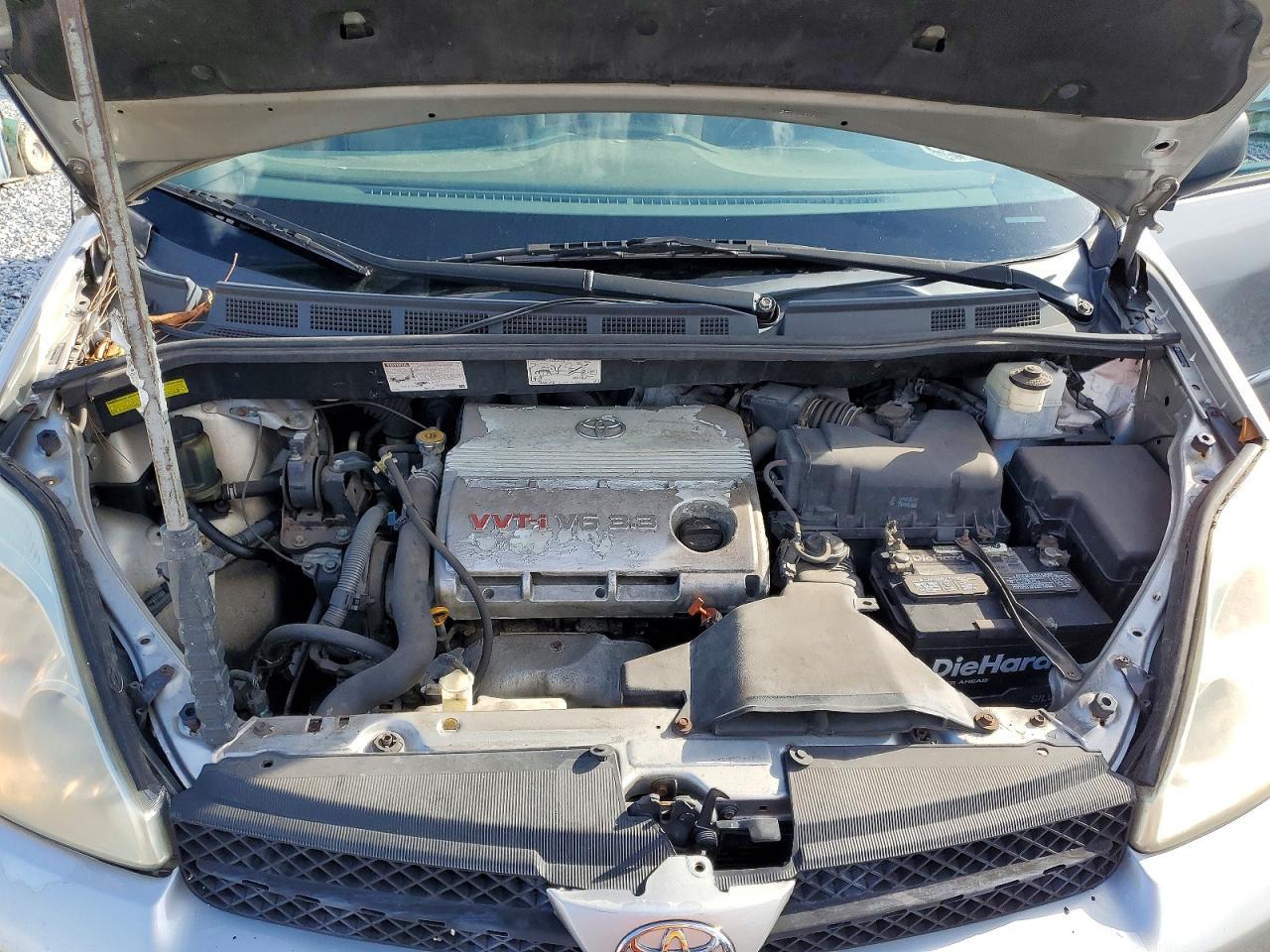 2005 Toyota Sienna ce